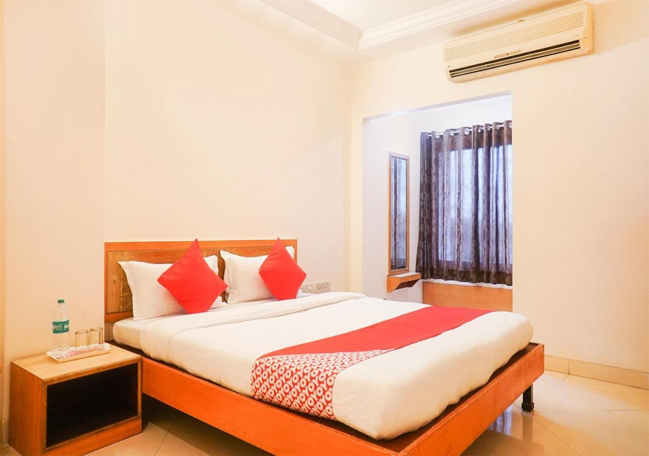 Hotel Wayfare Sirdi Kültér fotó
