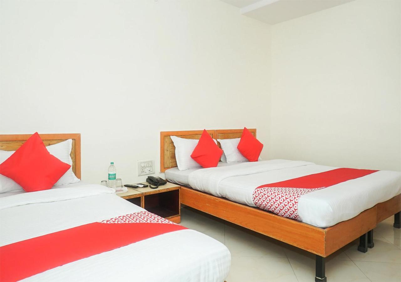 Hotel Wayfare Sirdi Kültér fotó